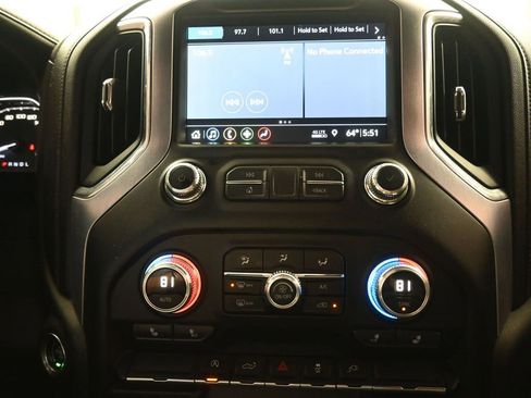 Used 2019 GMC Sierra 1500 SLT image 12