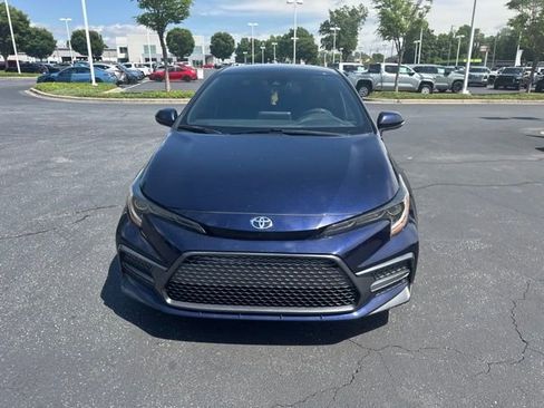 Used 2021 Toyota Corolla SE w/ Carpet Mat Package (TMS) FWD image 9