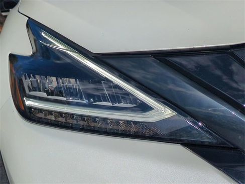 Used 2023 Nissan Murano SV w/ SV Midnight Edition Package image 10