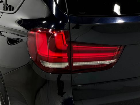 Used 2015 BMW X5 xDrive50i AWD/4WD image 36