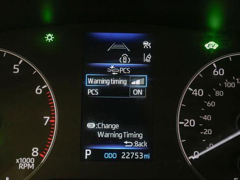 Used 2023 Toyota Corolla Cross AWD Hybrid image 38