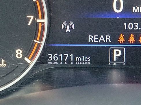 Used 2023 Nissan Altima 2.5 SR w/ SR Premium Package image 20