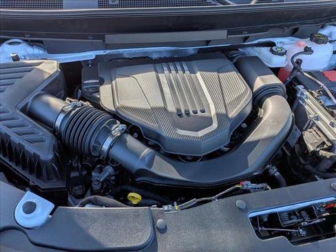 New 2026 Chevrolet Traverse Z71 w/ Driver Confidence Package image 16