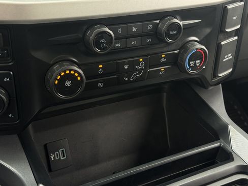 Used 2024 Ford F350 XLT w/ FX4 Off-Road Package AWD/4WD image 22