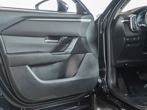 Used 2025 MAZDA CX-50 AWD 2.5 S w/ Premium Package image 44