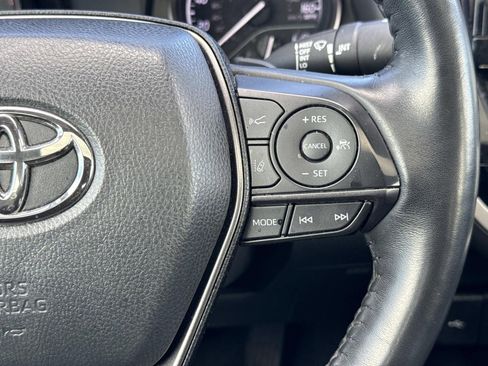 Used 2024 Toyota Camry SE image 15