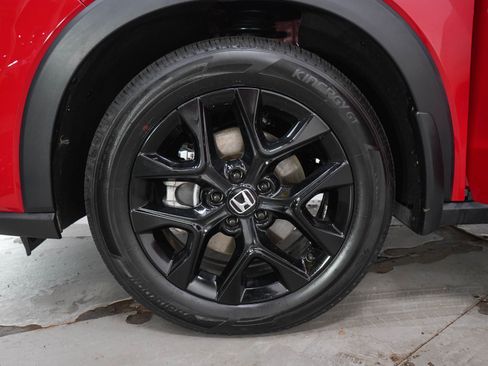 Used 2025 Honda HR-V Sport image 26