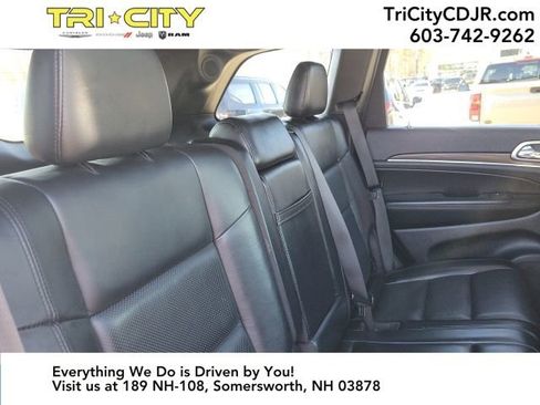 Used 2019 Jeep Grand Cherokee Limited w/ Luxury Group II image 26