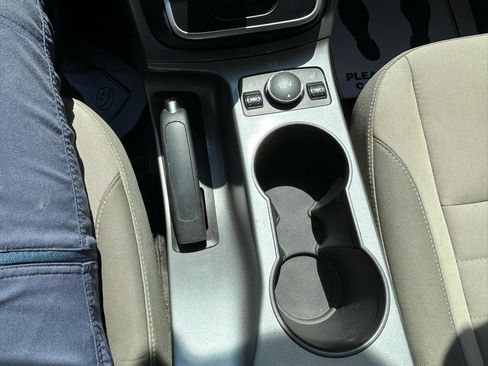 Used 2013 Ford Escape SE image 26