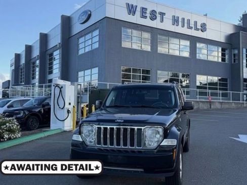 Used 2011 Jeep Liberty Limited AWD/4WD image 1