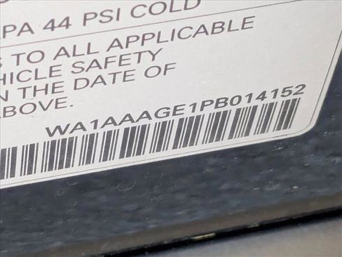 Used 2023 Audi e-tron Premium w/ Convenience Plus Package image 15