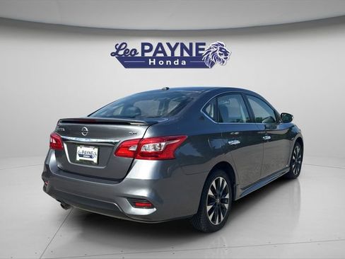 Used 2019 Nissan Sentra SR FWD image 9