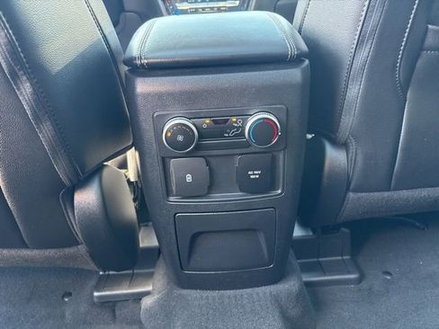 Certified 2022 Ford Explorer Limited w/ Equipment Group 301A image 26