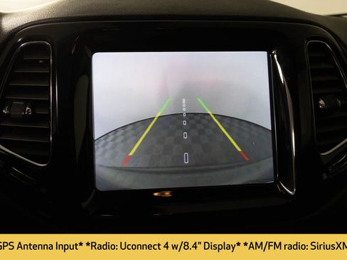 Used 2019 Jeep Compass Limited image 7