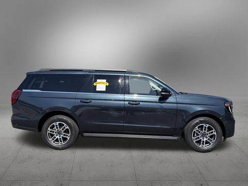Used 2025 Ford Expedition Max Active image 5