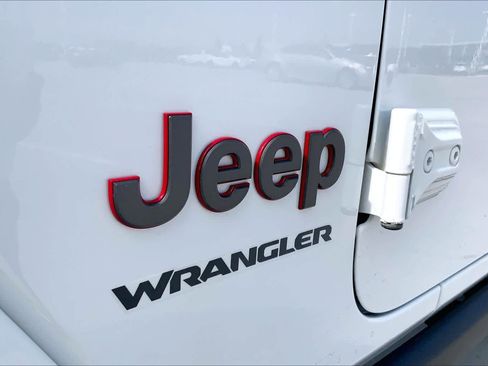 Used 2020 Jeep Wrangler Rubicon image 10