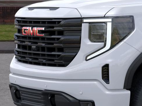 New 2026 GMC Sierra 1500 Elevation image 13