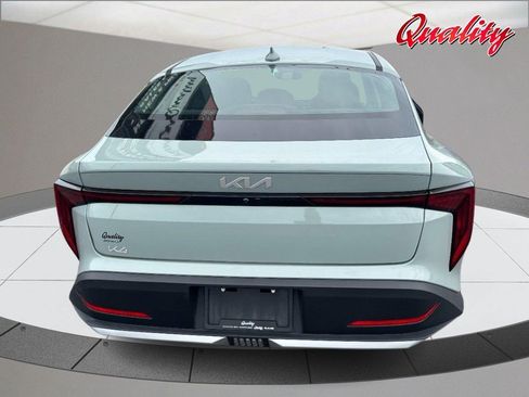 Used 2025 Kia K4 FWD image 4