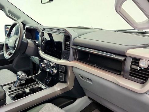 Used 2023 Ford F150 Lightning XLT image 25