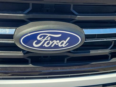 New 2026 Ford F150 XLT w/ XLT Chrome Appearance Package RWD image 10