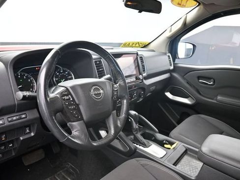 Used 2022 Nissan Frontier SV AWD/4WD image 21