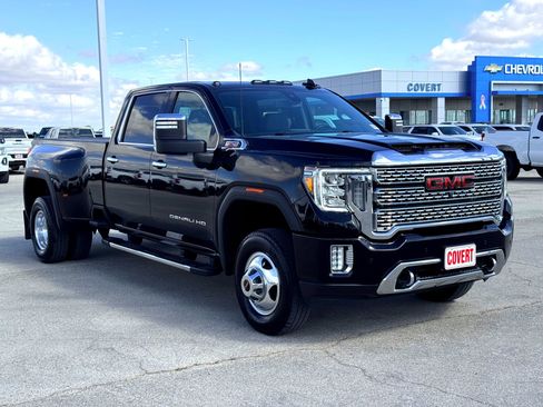 Used 2022 GMC Sierra 3500 Denali image 5