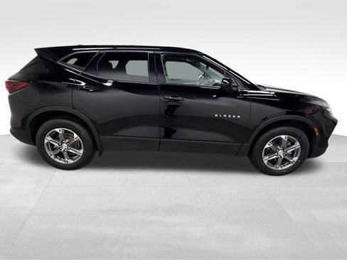 Certified 2023 Chevrolet Blazer LT AWD/4WD image 11