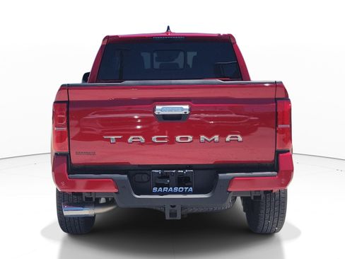 Used 2024 Toyota Tacoma Limited w/ Limited Package (LT) AWD/4WD image 5