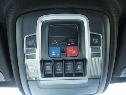 Used 2020 RAM 1500 Big Horn AWD/4WD image 23