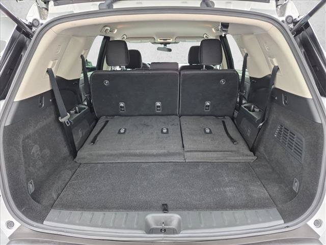 Used 2025 Nissan Pathfinder S AWD/4WD image 6
