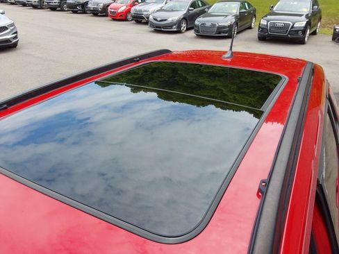 Used 2022 Jeep Compass Limited w/ (RED) Package AWD/4WD image 12