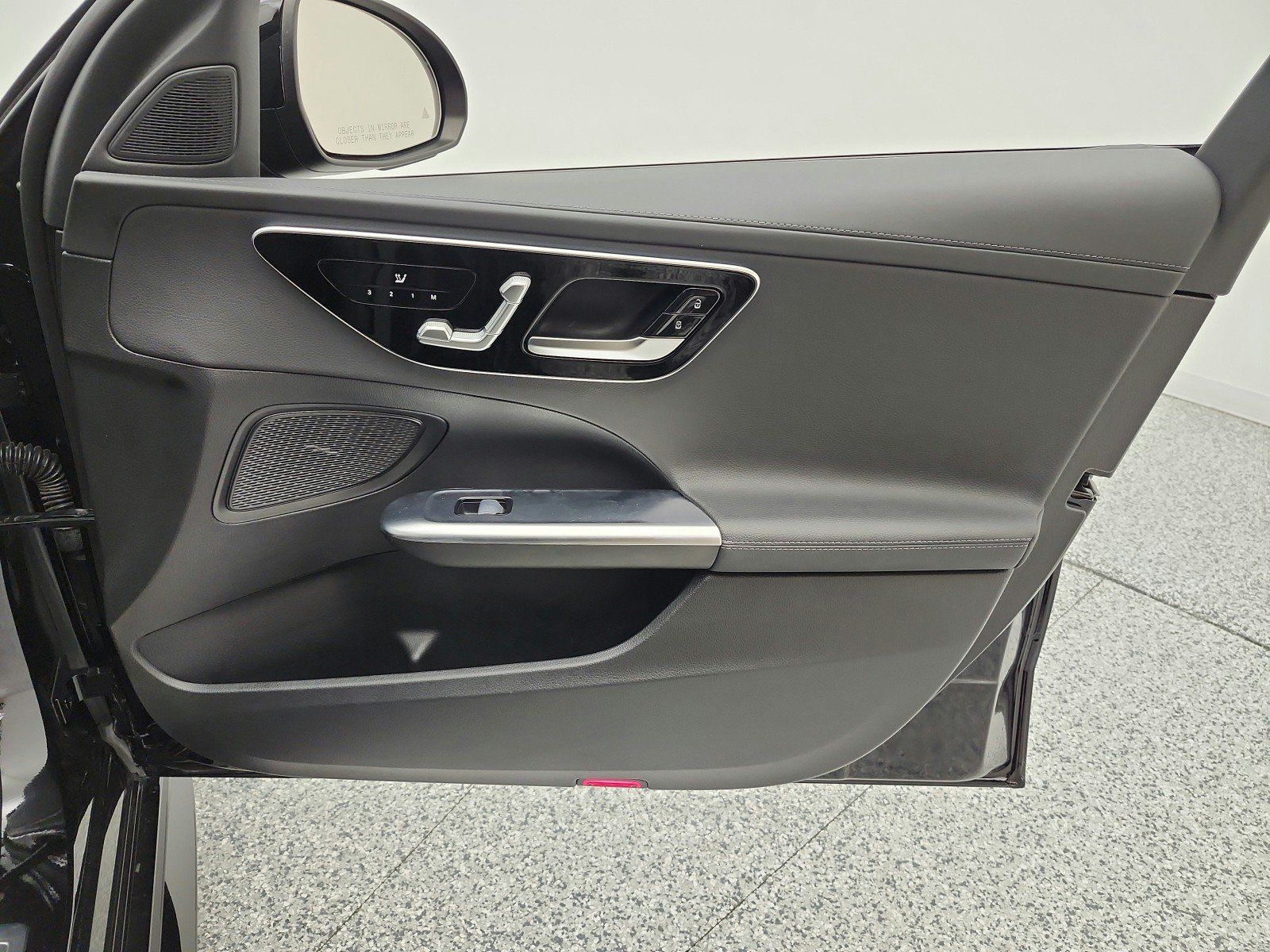 Used 2023 Mercedes-Benz C 300 Sedan image 19