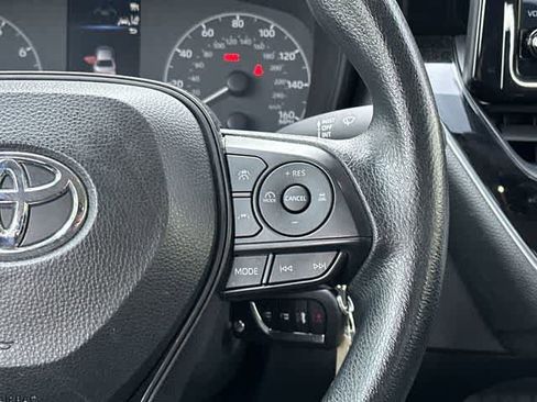 Used 2024 Toyota Corolla LE image 9