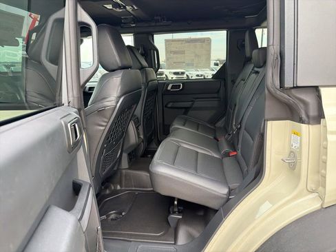 New 2026 Ford Bronco Big Bend w/ Black Diamond Package AWD/4WD image 22