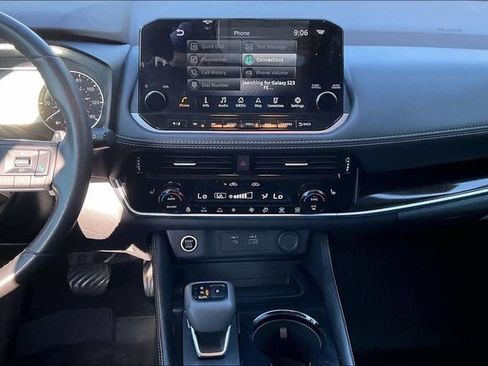 Certified 2023 Nissan Rogue SL w/ SL Premium Package FWD image 6