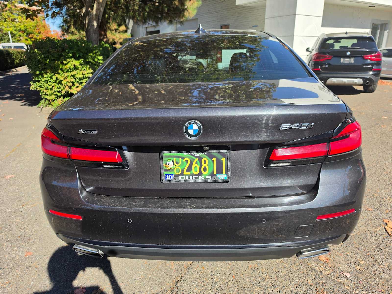 Used 2021 BMW 540i xDrive w/ M Sport Package AWD/4WD image 4