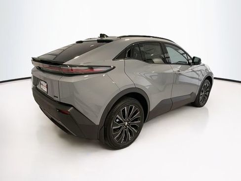 New 2026 Toyota C-HR AWD/4WD image 6