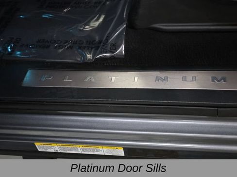 Used 2023 Ford F450 Platinum w/ FX4 Off-Road Package AWD/4WD image 35