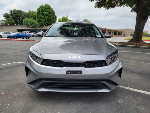 Certified 2024 Kia Forte LXS FWD image 5
