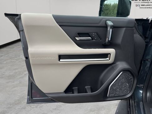 New 2026 GMC Hummer EV 4x4 Crew Cab image 28