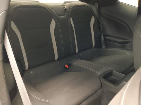 Used 2022 Chevrolet Camaro LT RWD image 19