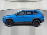Used 2022 Jeep Cherokee Latitude image 5