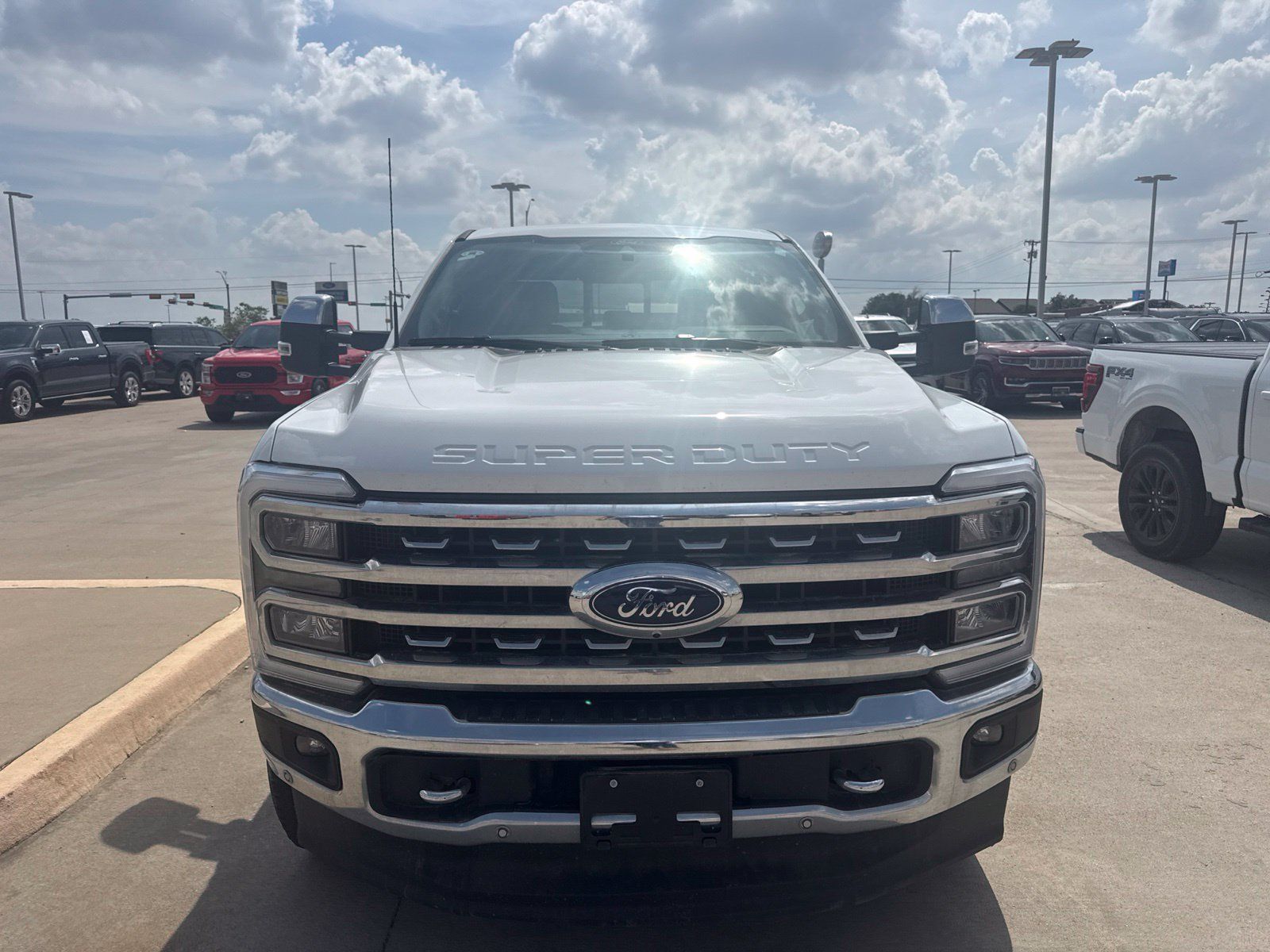 Used 2024 Ford F250 Lariat w/ Lariat Ultimate Package AWD/4WD image 2