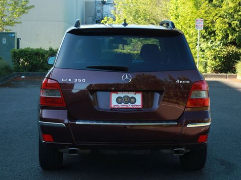 Used 2011 Mercedes-Benz GLK 350 4MATIC image 6