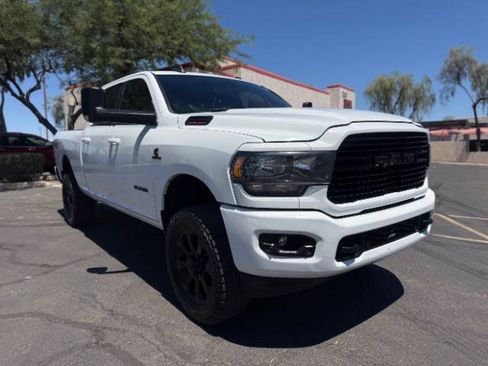Used 2020 RAM 2500 Big Horn w/ Level 2 Equipment Group AWD/4WD image 1