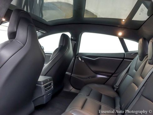 Used 2019 Tesla Model S Performance image 15