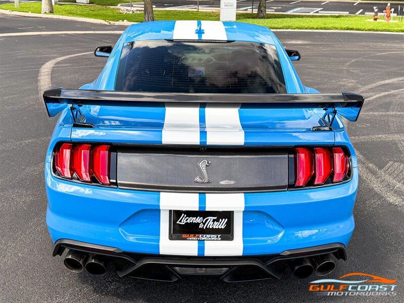 Used 2022 Ford Mustang Shelby GT500 w/ Carbon Fiber Track Pack RWD image 52