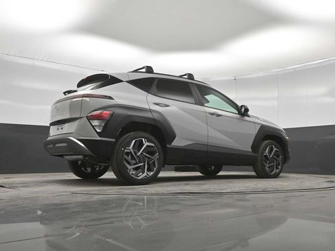 New 2026 Hyundai Kona SEL Premium AWD/4WD image 38