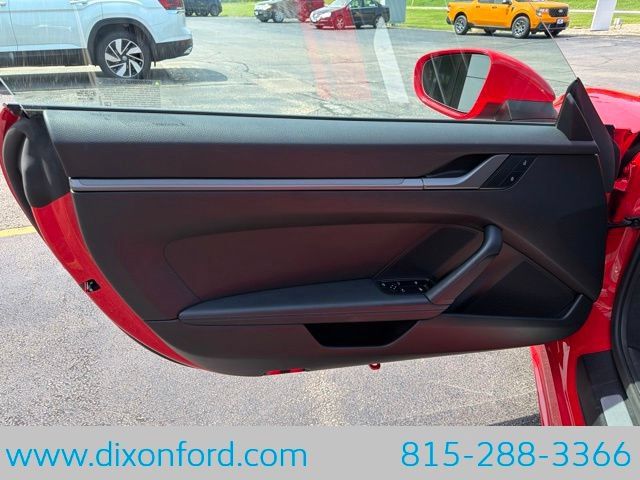 Used 2024 Porsche 911 Carrera RWD image 26
