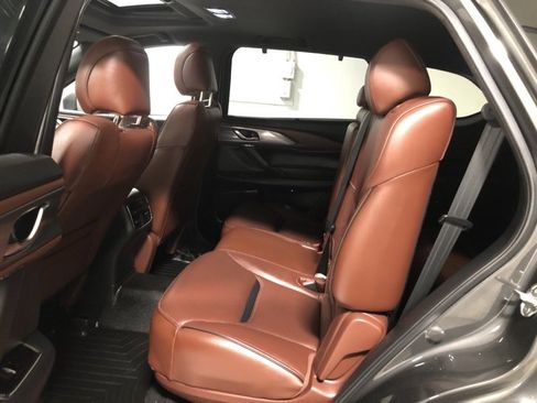 Used 2017 MAZDA CX-9 Signature image 17